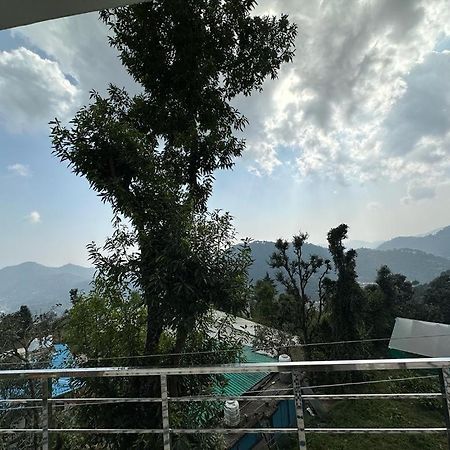 Hotel Goludev Valley View Nainital Ngoại thất bức ảnh