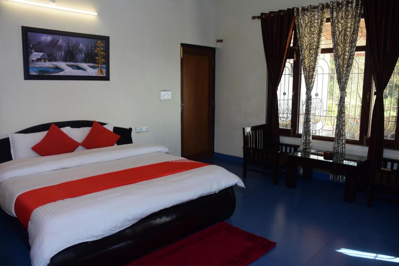 Hotel Goludev Valley View Nainital Ngoại thất bức ảnh